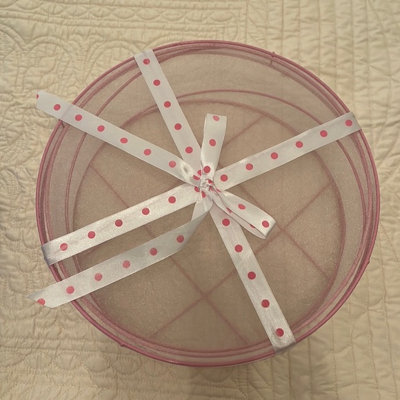 Set of two mesh storage rounds - Picture 2 of 11